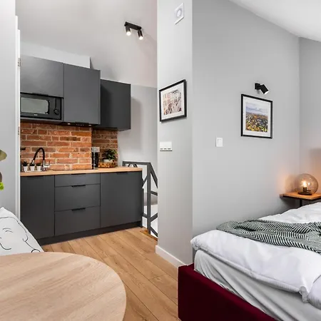 Felicjanek 15 - By Upstairs Cracovie