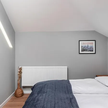 Felicjanek 15 - By Upstairs アパート