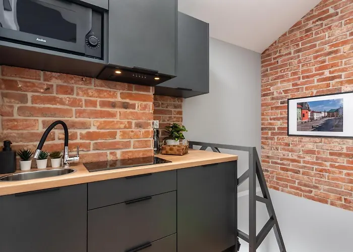 Felicjanek 15 - By Upstairs Daire Krakow