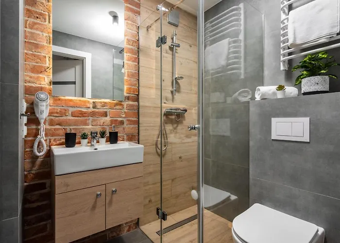 Felicjanek 15 - By Upstairs Daire *