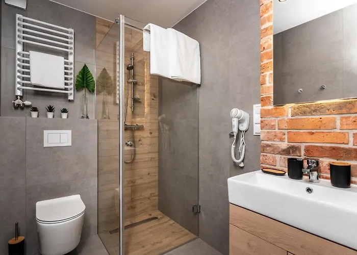 Felicjanek 15 - By Upstairs Daire