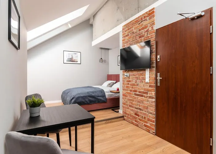 Daire Felicjanek 15 - By Upstairs