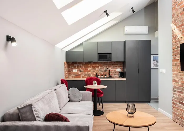 Daire Felicjanek 15 - By Upstairs