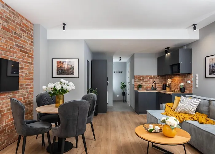 Felicjanek 15 - By Upstairs Daire Krakow