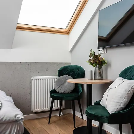 Felicjanek 15 - By Upstairs Apartament *