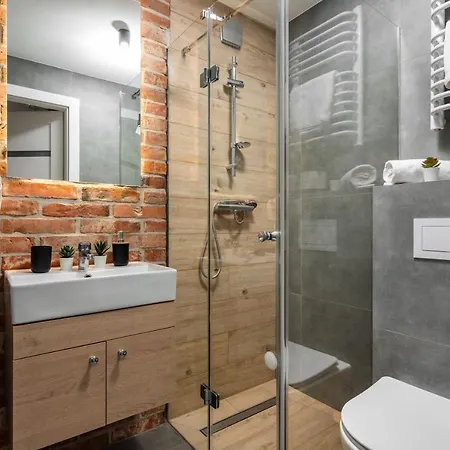 Felicjanek 15 - By Upstairs Apartament *