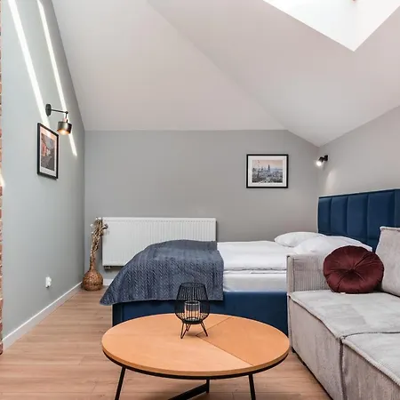 Felicjanek 15 - By Upstairs Apartament