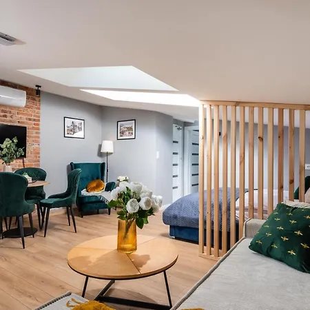 Felicjanek 15 - By Upstairs Apartament *